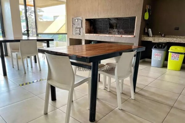 DEPARTAMENTO PARA 6/7 PERSONAS CON PILETA - CENTRICO - COCHERA - EQUIPAMIENTO FULL