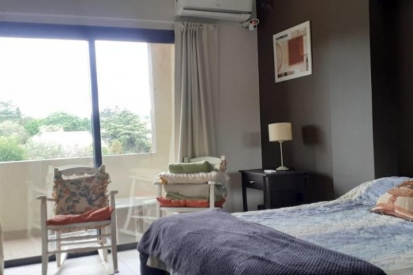 DEPARTAMENTO PARA 6/7 PERSONAS CON PILETA - CENTRICO - COCHERA - EQUIPAMIENTO FULL