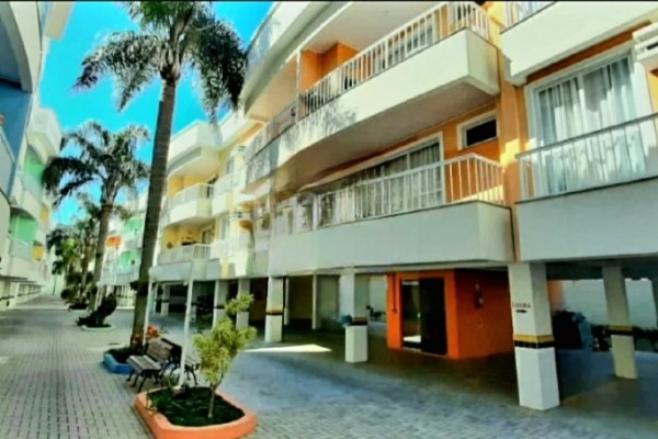 Departamentos en Complejo con Piscina, póximo al mar