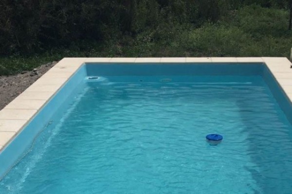HERMOSA CASA EN BARRIO CERRADO DE MONTAÑA CON PILETA PARA 8 PERSONAS