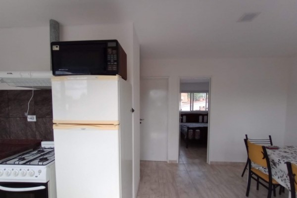DEPARTAMENTO A METROS DEL LAGO, PARA 6 PERSONAS
