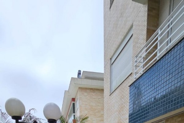 DEPARTAMENTO PARA 6 PERSONAS CON PILETA A 100 METROS DEL MR