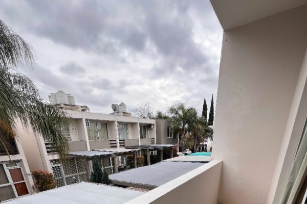 DUPLEX PARA 4 PERSONAS CON PILETA, COCHERA, QUINCHO