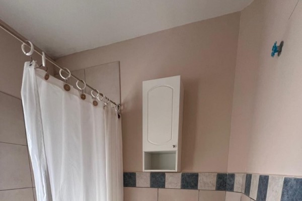 EXCLUSIVO CONDOMINIO SOBRE EL LAGO! PISCINA CLIMATIZADA, QUIMNCHO, BAJADA PROPIA!