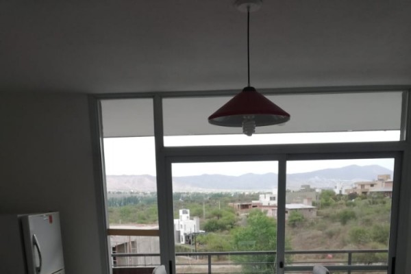 HERMOSA CASA DE CATEGORIA PARA 11 PERSONAS CON PILETA, QUINCHO, VISTA 