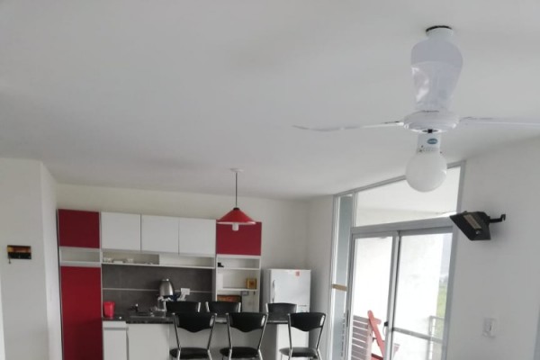 HERMOSA CASA DE CATEGORIA PARA 11 PERSONAS CON PILETA, QUINCHO, VISTA 