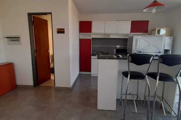 HERMOSA CASA DE CATEGORIA PARA 11 PERSONAS CON PILETA, QUINCHO, VISTA 