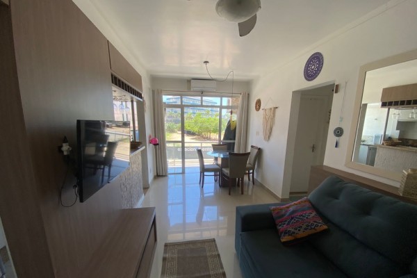 DEPARTAMENTO SOBRE LA PLAYA EN INGLESES, PARA 5 PERSONAS