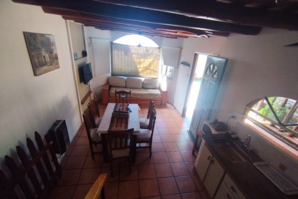 CABAÑA Nº1: 2 DORMITORIOS