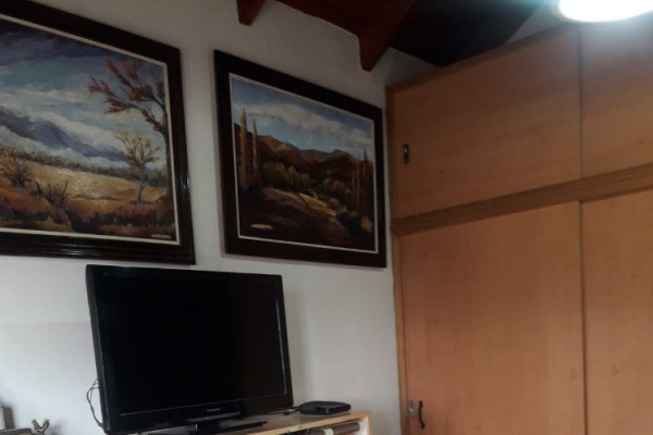 CASA PARA 4 PERSONAS CON PILETA USO EXCLUSIVO 