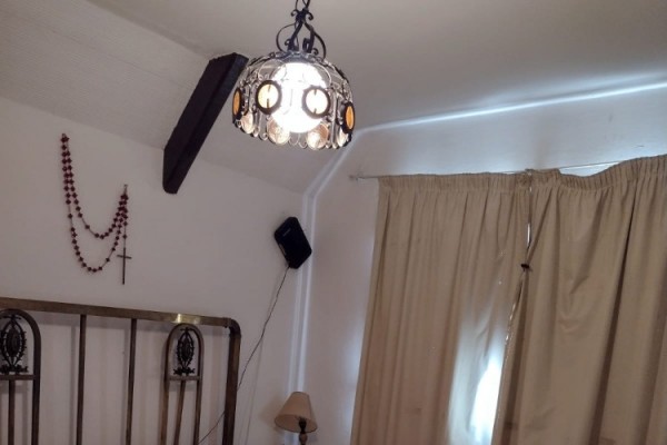 CASA CON PARQUE Y PILETA PARA 5 PERSONAS