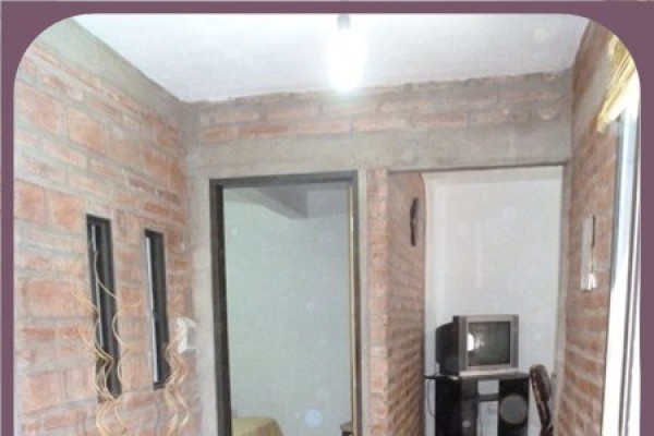 CASA PARA 4/5 PERSONAS CON PILETA USO EXCLUSIVO