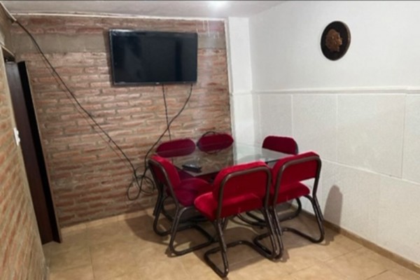 CASA PARA 4/5 PERSONAS CON PILETA USO EXCLUSIVO