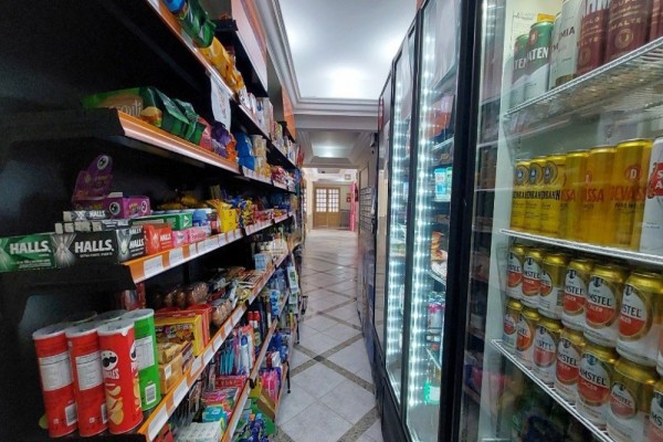 DEPARTAMENTO PARA 4 A 50 METROS DEL MAR CON PILETA, QUINCHO, JUEGOS EN INGLESES NORTE