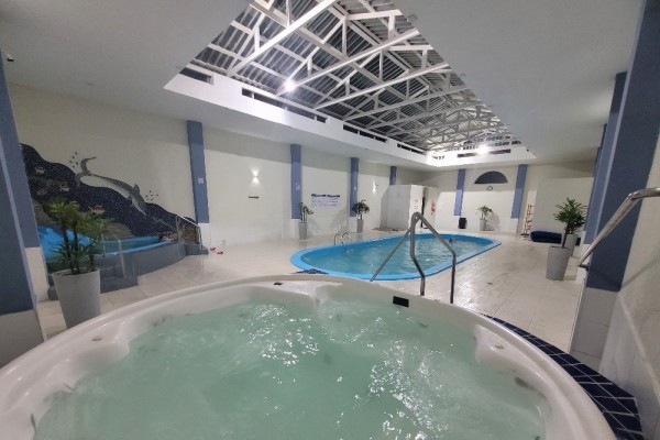DEPARTAMENTO PARA 4 A 50 METROS DEL MAR CON PILETA, QUINCHO, JUEGOS EN INGLESES NORTE