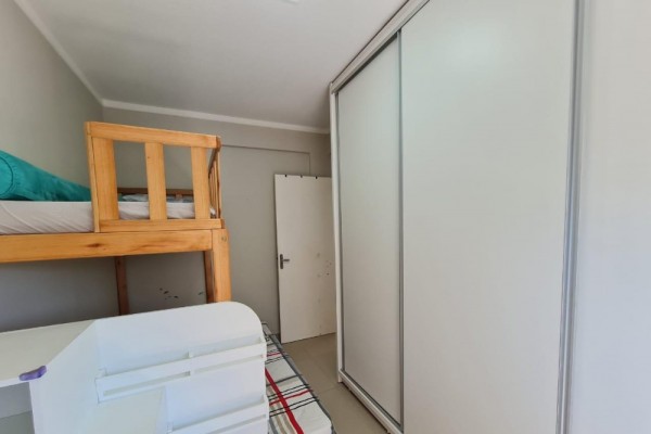 DEPARTAMENTO SOBRE LA PLAYA EN INGLESES, PARA 5 PERSONAS