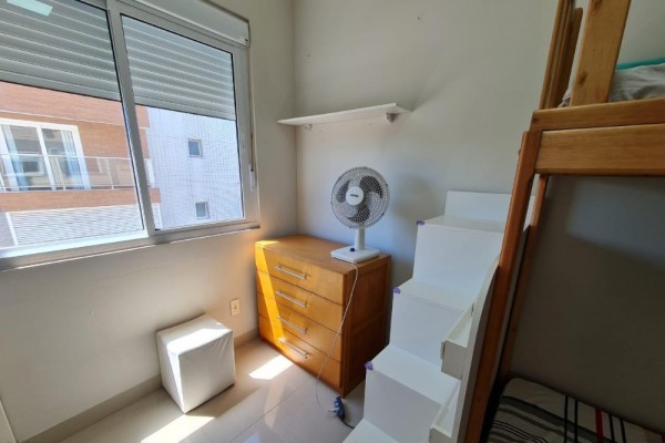 DEPARTAMENTO SOBRE LA PLAYA EN INGLESES, PARA 5 PERSONAS