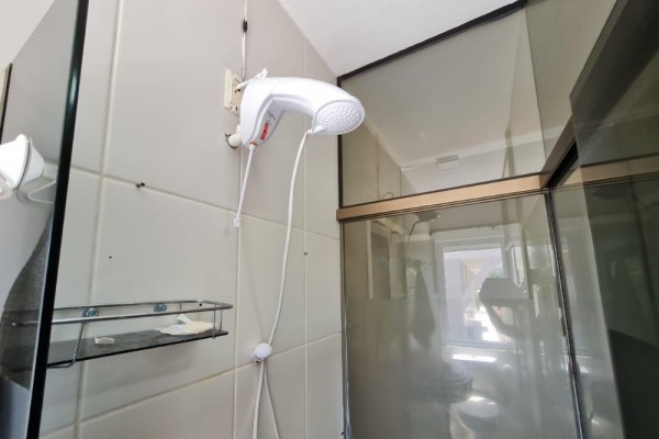 DEPARTAMENTO SOBRE LA PLAYA EN INGLESES, PARA 5 PERSONAS
