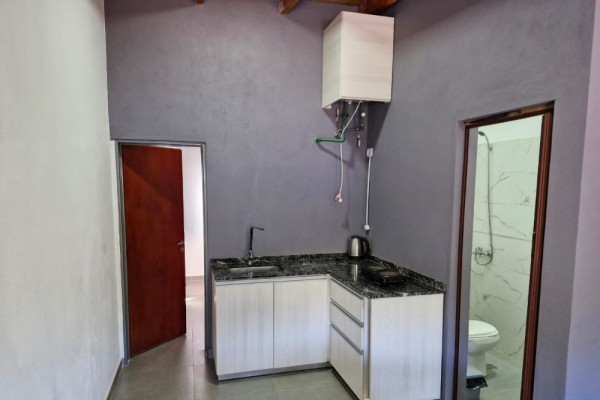 DEPARTAMENTO EN AV. CARCANO. UN DORMITORIO. COCHERA