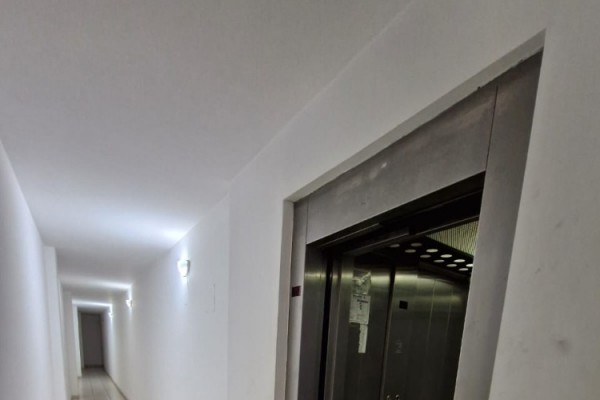 DEPARTAMENTO CENTRICO - UN DORMITORIO CON BALCON-PISCINA-COCHERA