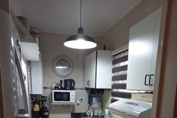 DEPARTAMENTO CENTRICO. UN DORMITORIO. PATIO Y PISCINA PROPIOS