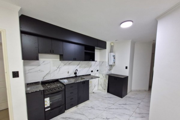 Departamento 2 dormitorios en villa Carlos paz con pileta y cochera