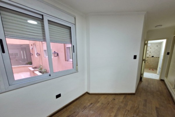Departamento 2 dormitorios en villa Carlos paz con pileta y cochera