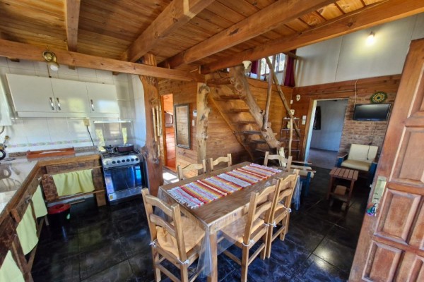 CASA PARA 7 CON PILETA