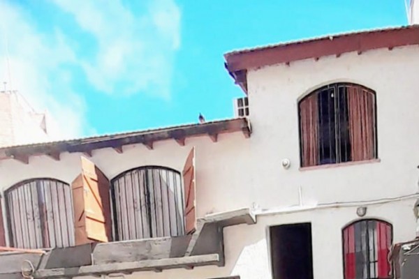 Casa Centrica Para 10 Con Pileta.parrilla.wifi