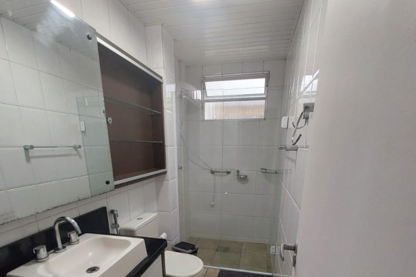 RESID FLORES