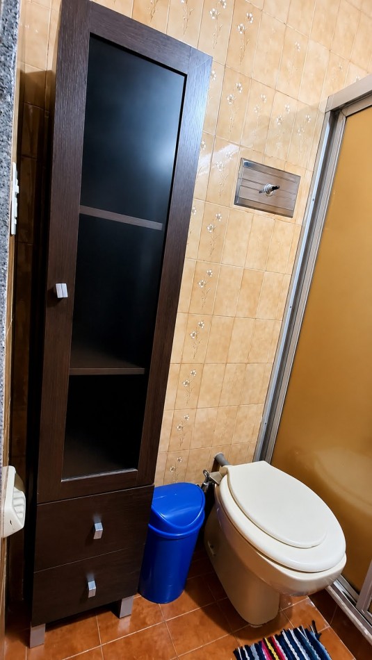 CASA PARA 12 PERSONAS - 5 DORMITORIOS - PILETA CERRADA - QUINCHO - CENTRICA