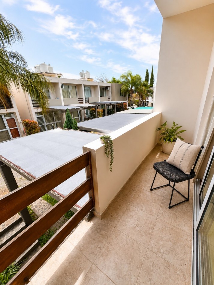 DUPLEX PARA 4 PERSONAS. - PILETA-COCHERA-QUINCHO-ZONA COSTANERA