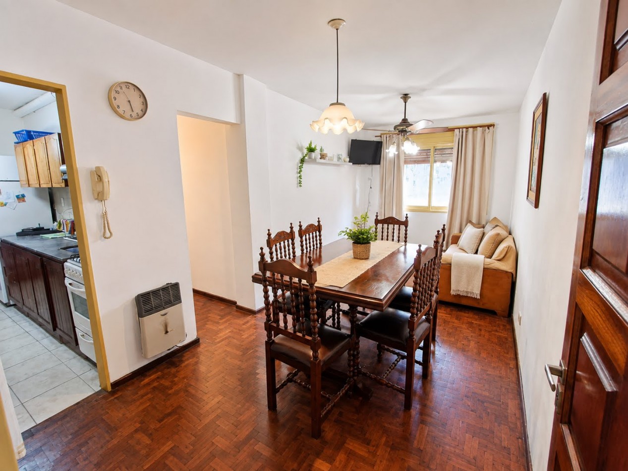 DEPARTAMENTO EN PLENO CENTRO PARA 6 PERSONAS CON COCHERA