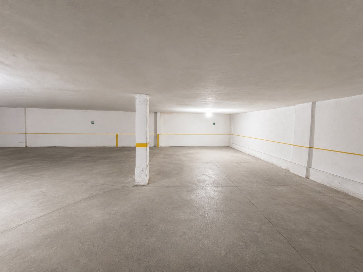 DEPARTAMENTO PARA 4 PERSONAS EN PLENO CENTRO - COCHERA - PISCINA - QUINCHO