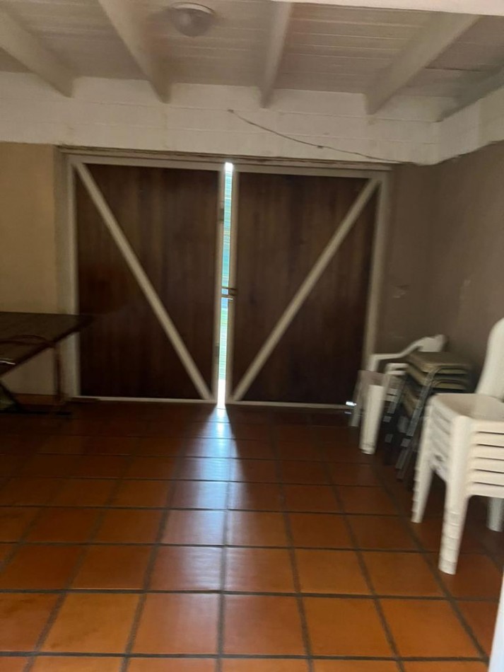 CASA PARA 11 PERSONAS PILETA PARQUE QUINCHO