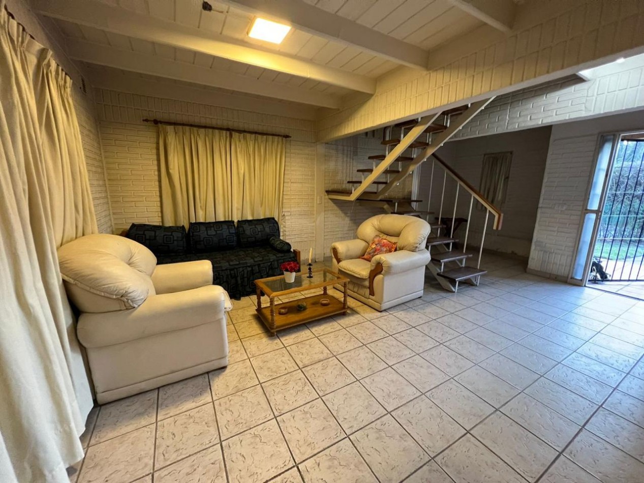 CASA PARA 11 PERSONAS PILETA PARQUE QUINCHO