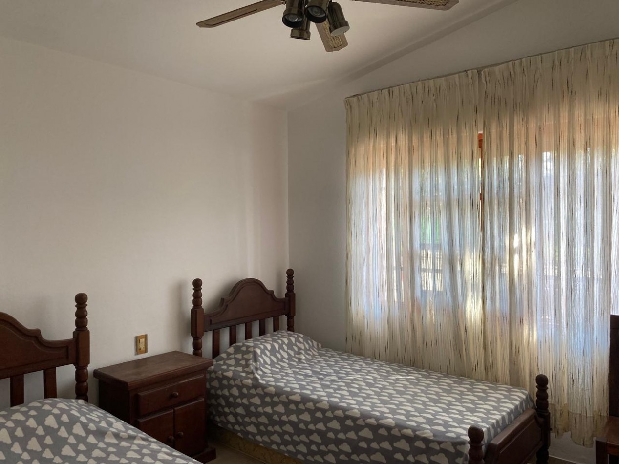 CASA PARA 8 PERSONAS CON PARQUE-QUINCHO-PILETA