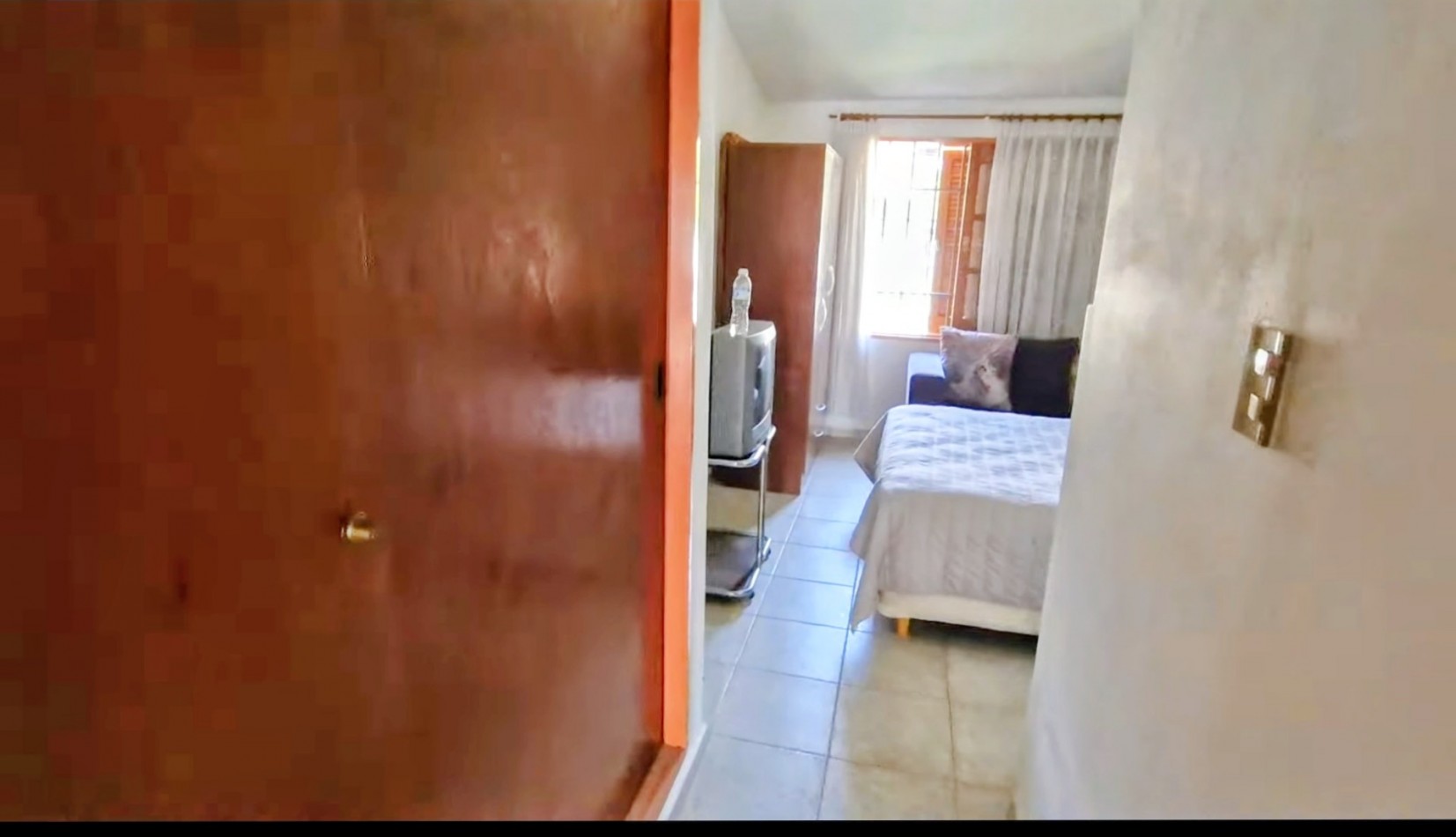 CASA PARA 8 PERSONAS CON PARQUE-QUINCHO-PILETA