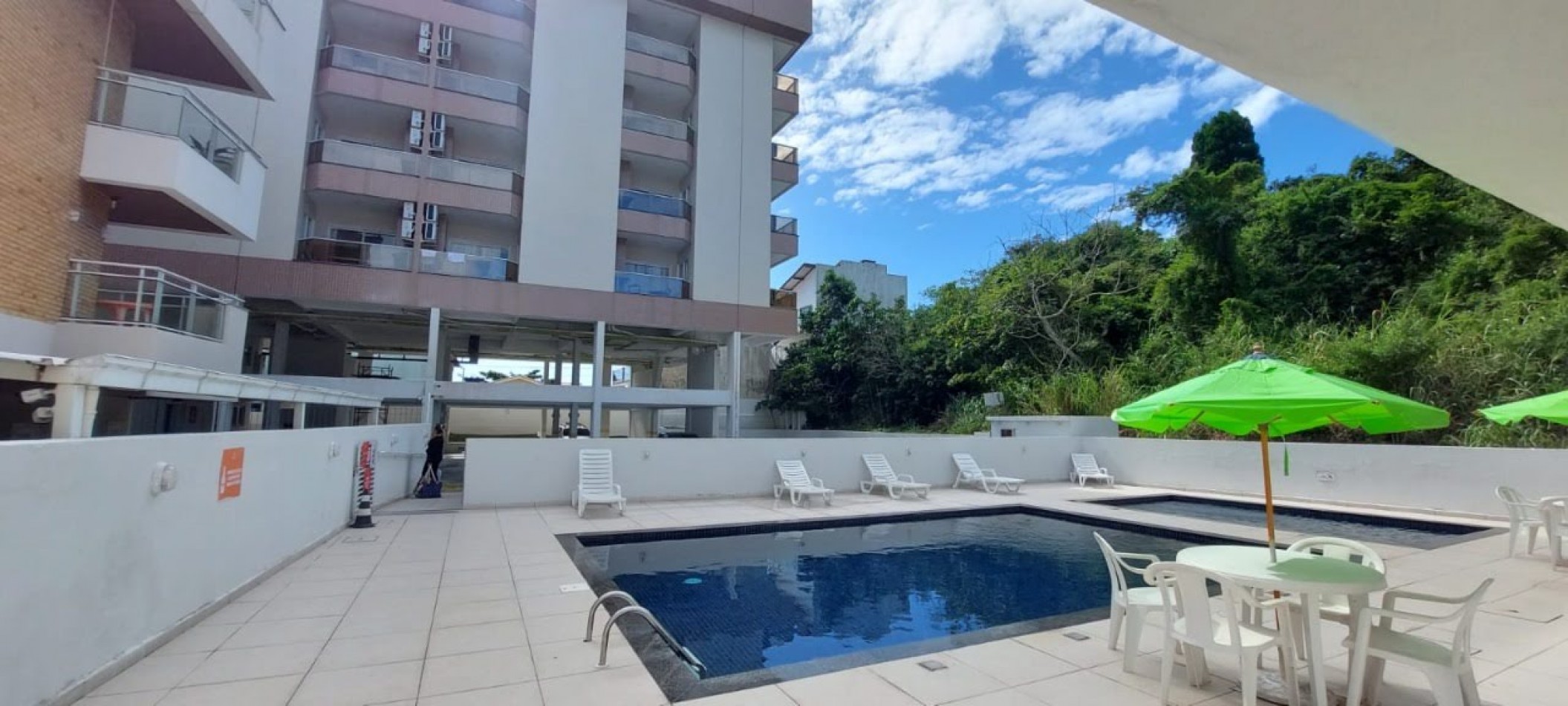 DEPARTAMENTOS A 50 METROS DEL MAR - PISCINA - QUINCHO 
