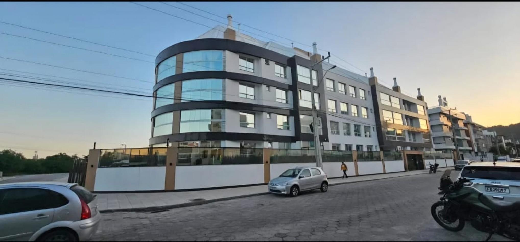 CONDOMINIO FRENTE AL MAR - PISCINA - GIMNASIO - S.U.M.