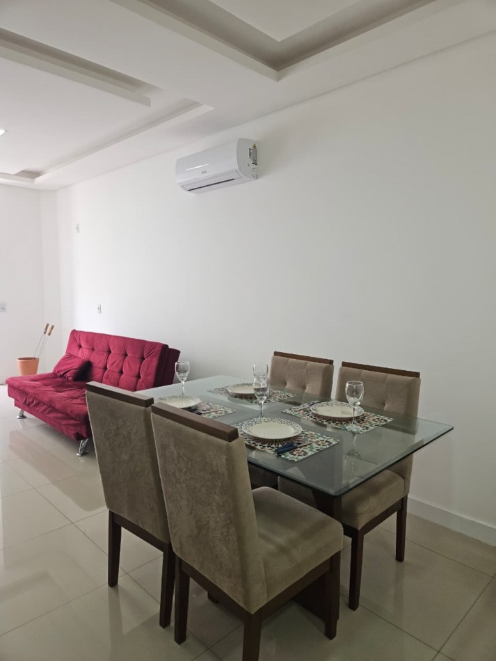 DEPARTAMENTO PARA 5 CON PISCINA - A 300 METROS DEL MAR