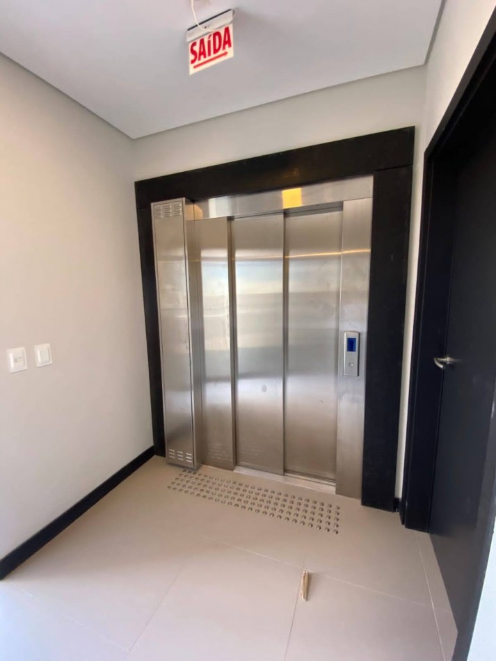 DEPARTAMETOS EN CONDOMINIO CON PISCINA A 850 METROS DEL MAR - INGLESES NORTE