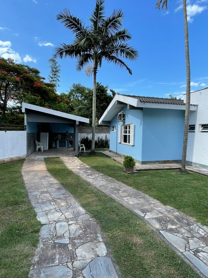 CASA PARA 8 - 550 METROS DEL MAR - INGLESES NORTE