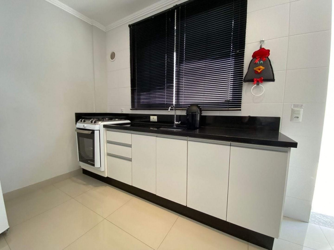 DEPARTAMENTO PARA 4 A 350 METROS DEL MAR CON PATIO - BOMBAS