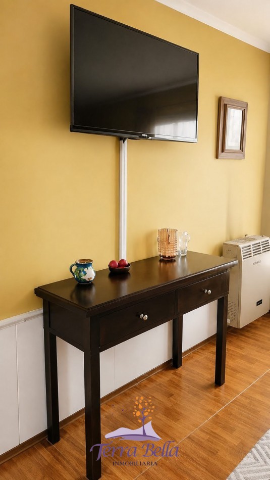 CASA PARA 12 PERSONAS - 5 DORMITORIOS - PILETA CERRADA - QUINCHO - CENTRICA