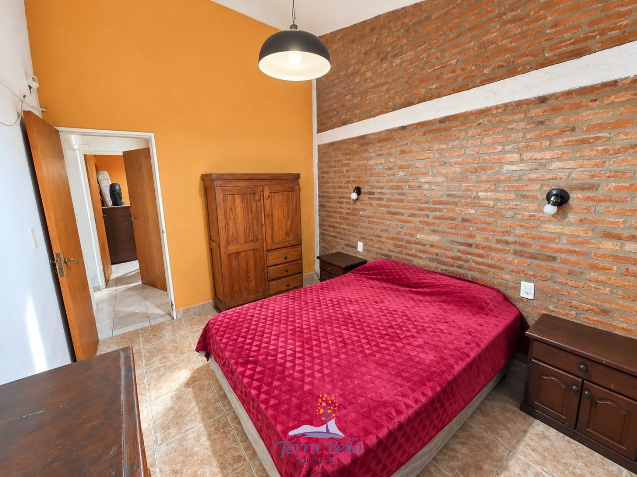 CASA PH DE DOS DORMITORIOS CON PILETA, QUINCHO Y COCHERA