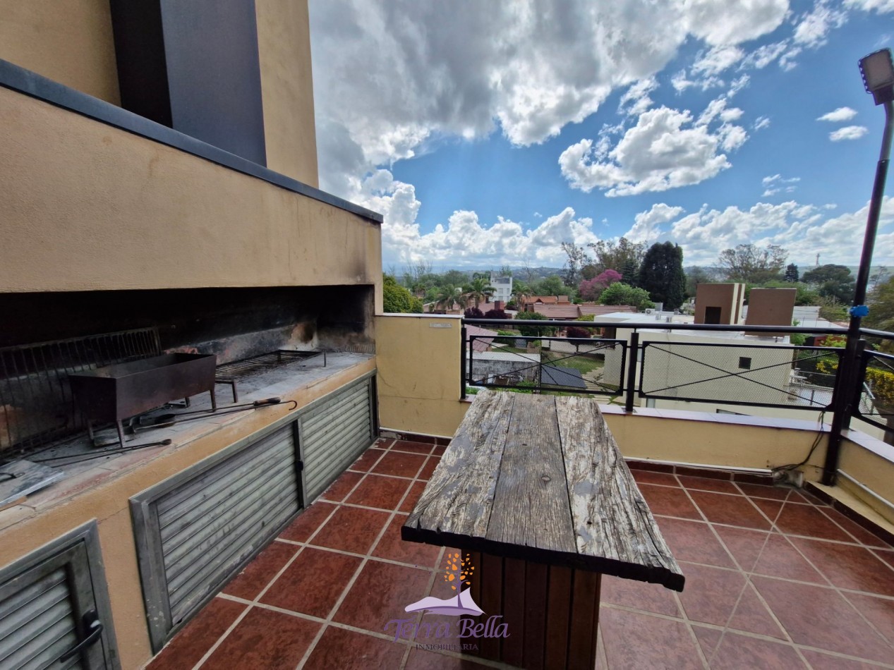DEPARTAMENTO PARA 4 PERSONAS CON PILETA, QUINCHO, COCHERA, A METROS DEL LAGO
