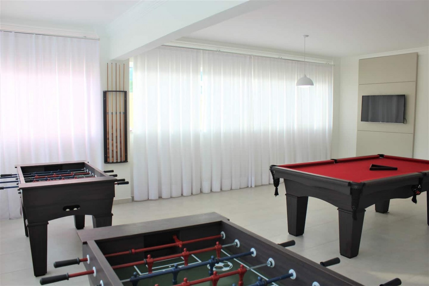 DEPARTAMENTO PARA 6 CON PILETA - QUINCHO - JUEGOS PARA NIÑOS 