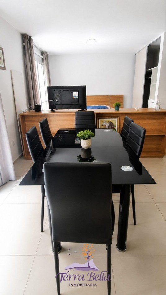 DEPARTAMENTO PARA 4 PERSONAS - CENTRICO-PILETA-TERRAZA-COCHERA-GIM