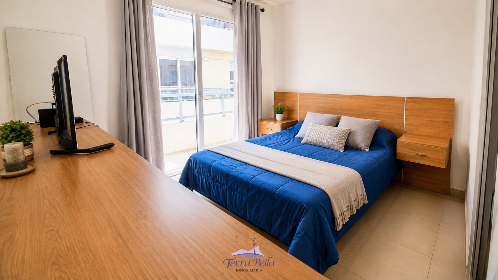DEPARTAMENTO PARA 4 PERSONAS - CENTRICO-PILETA-TERRAZA-COCHERA-GIM